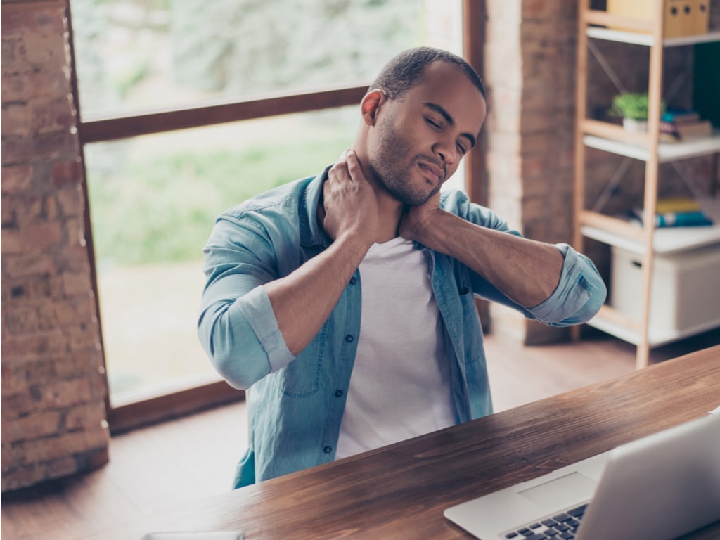 Do you need to go to doctor for whiplash?