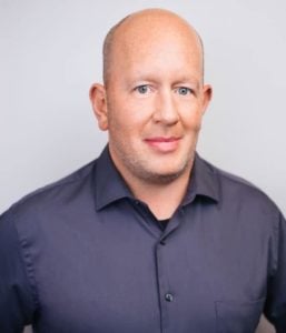 Edwin J. Thorne - Physical Therapist Assistant at Metro Healthcare Partners, Brooklyn, NY Эдвин Дж. Торн - ассистент физиотерапевта в Metro Healthcare Partners, Бруклин, Нью-Йорк